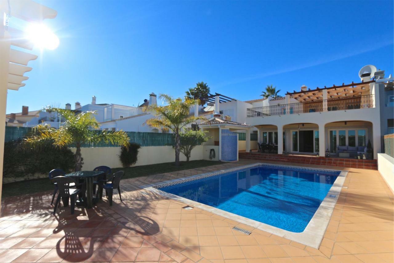 Villa Heloise 139 - Clever Details Vilamoura Bagian luar foto